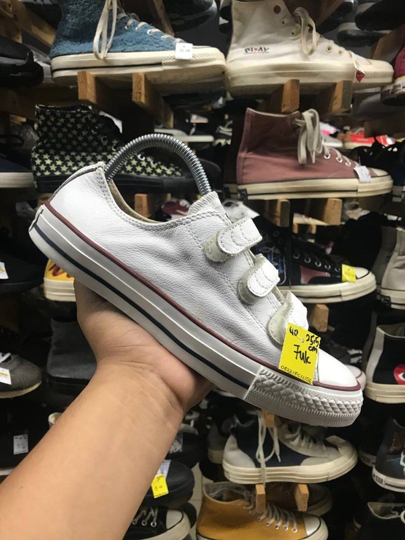 Converse leather discount shoes malaysia