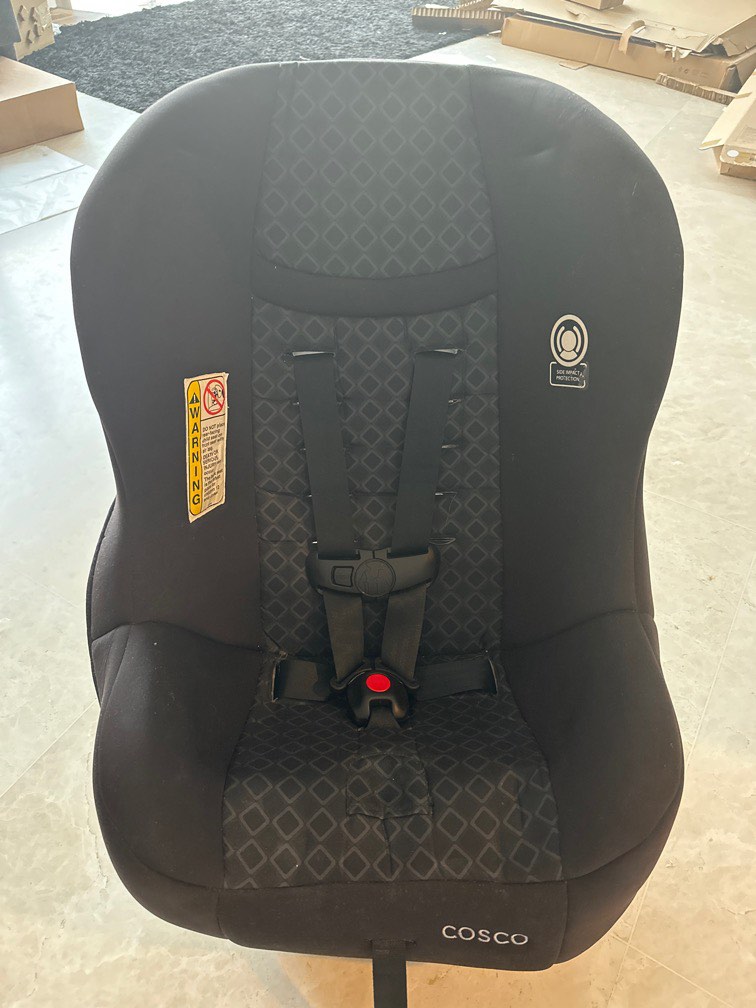Cosco Car Seat very little used, Babies & Kids, Going Out, Car Seats on