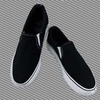 Cotton On Black canvas platform slip on sneakers