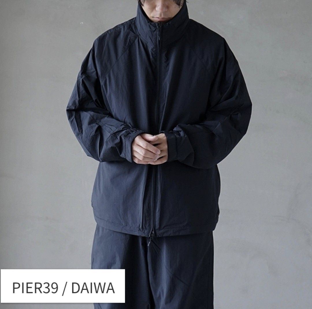daiwa pier39  tech windbreaker jacket