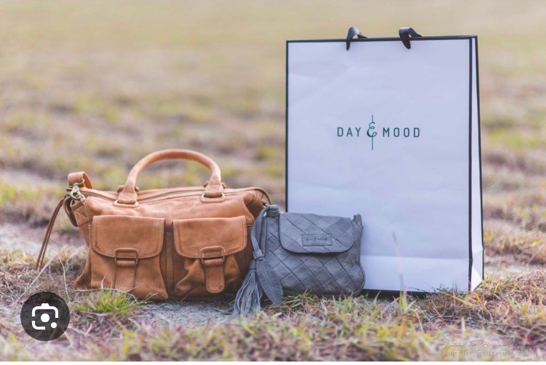 Day & best sale mood purses