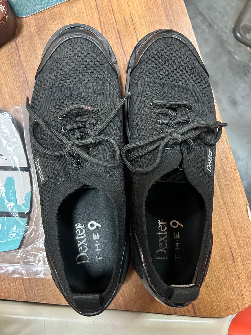 Dexter Bowling shoe US 9, Sports Equipment, Sports & Games, Billiards