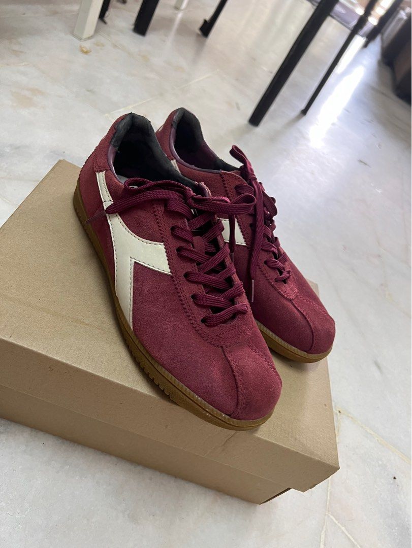 Diadora tokyo red hot sale
