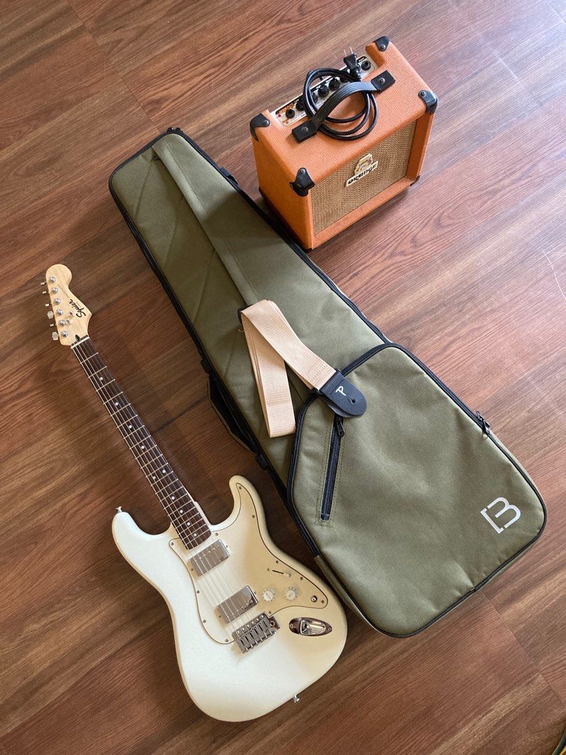 Fender Squier Baluti Gig bag Orange practice amp