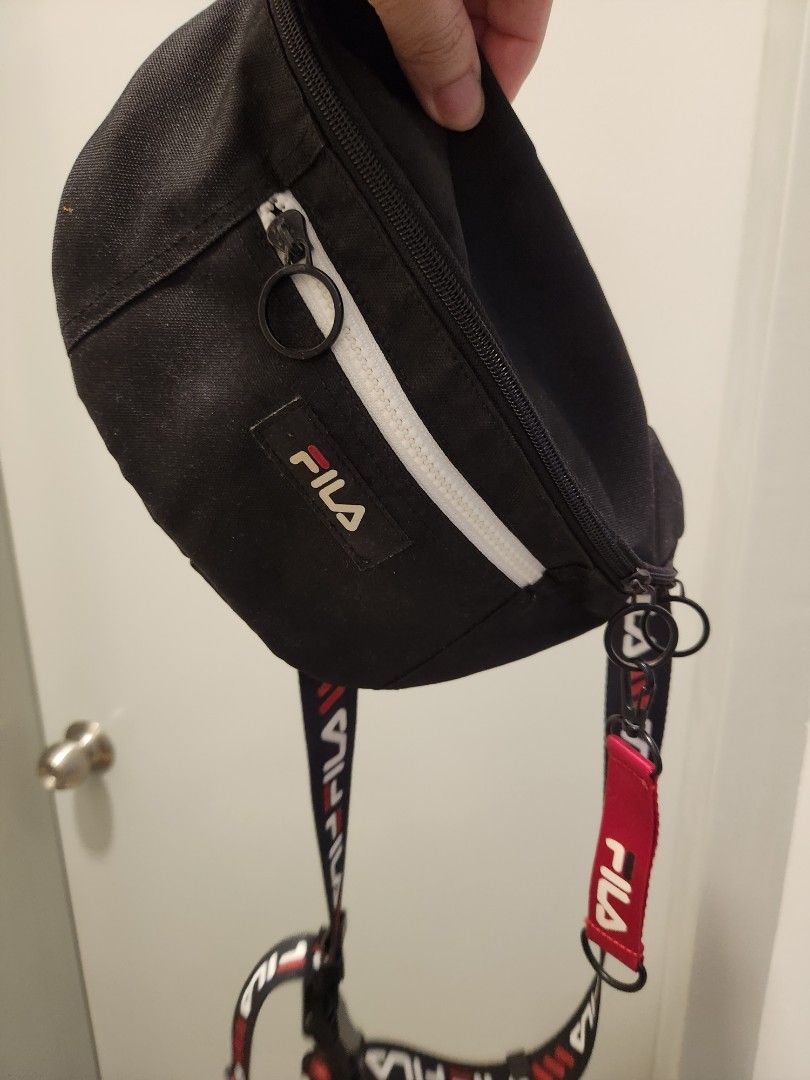 Fila sling hotsell bag black