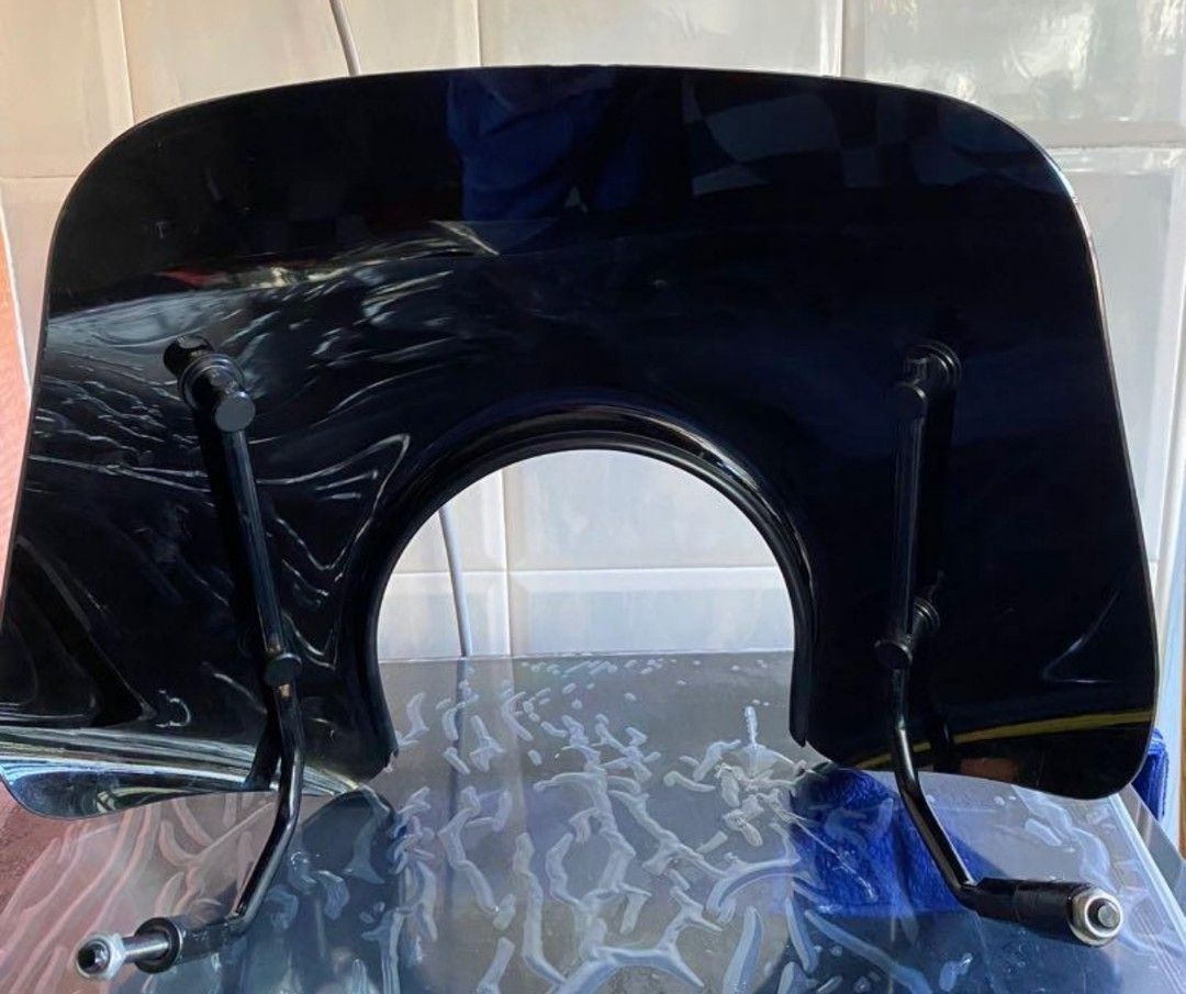Flyscreen for GTS 300 (Category: Body Parts and Accessories) located in Paranaque City. Submitted by pixel_2020 (Listing ID 1252482410, Image 3). Description: Vespa Ermax flyscreen for GTS 300 (2020 up) Slightly used Mid-size (Medium) Dark smoke type I bought it early this year at 9.5k Now selling at 5.5k nego.