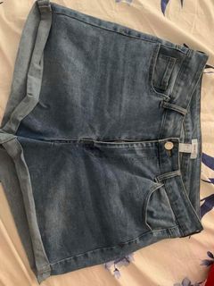 (Category: ) located in . Submitted by AlohaMoana_ (Listing ID 1252580040, Image 1). Description: .