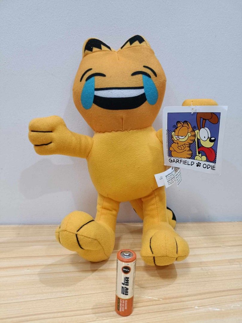 Garfield emoji face sales plush