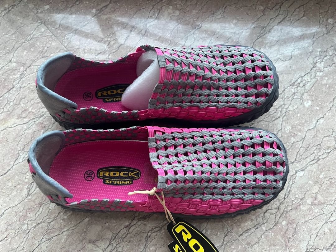 Girls casual shoes Women s Fashion Footwear Sandals on Carousell