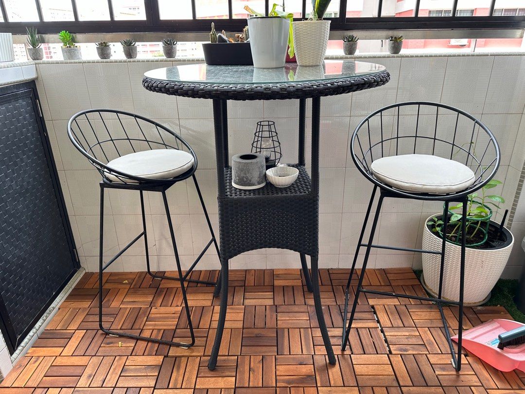 Tall table hot sale for two