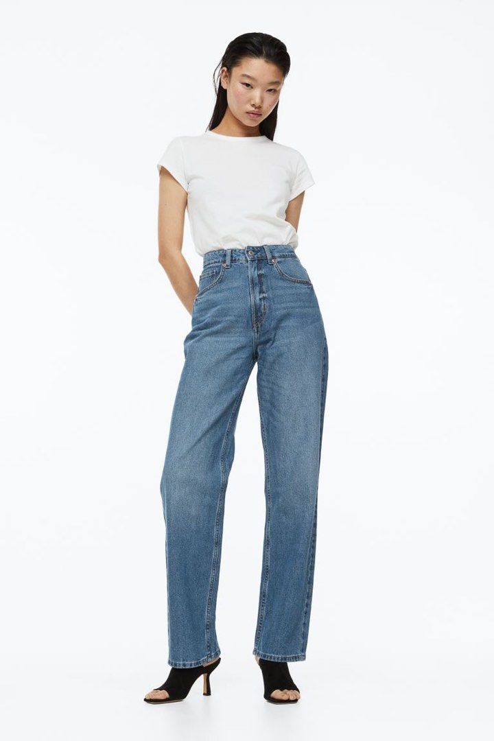 Women's Ultra High Rise 90s Slim Straight Jean | Women's Bottoms |  Abercrombie.com