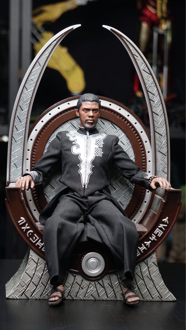 Hot Toys Wakanda Throne with King T Challa Hobbies Toys Toys
