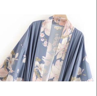 【iLife】名模款浮世繪孔雀牡丹和服式綁帶長罩衫S-M