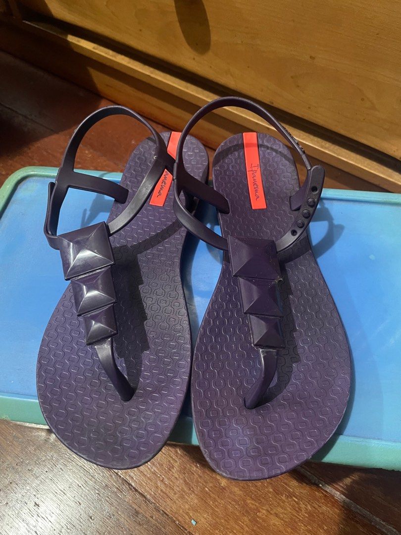 Ipanema cleo sandals top