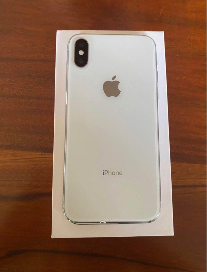 iPhone X 256GB - 77% Batt Health (NO ISSUES) (Category: iPhone X Series) located in Quezon City. Submitted by cathbasilio (Listing ID 1252465624, Image 1). Description: iPhone X 256GB in Silver 🌟 77% Battery Health 🌟 SMOOTH / No Issues 🌟 RFS: Upgrading 🌟 NO SIM Restrictions 🌟 Model A - Canada 🌟 PM me for more details.