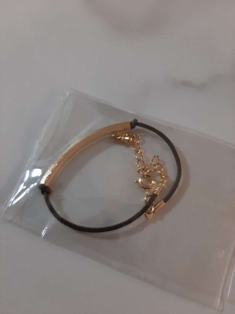 Naot jewelry outlet