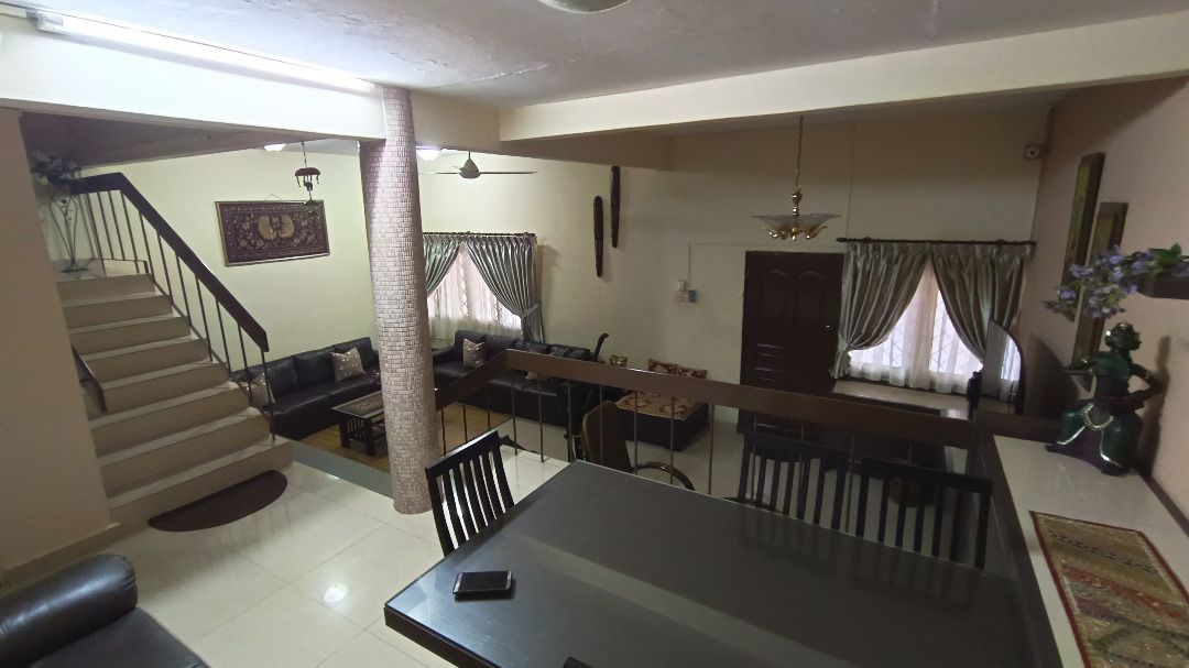 Johor Bharu Tmn Pelangi Double Story/ Sell With Furnitures, Property