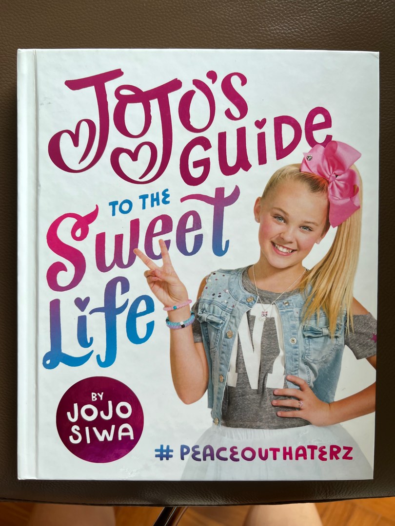 Jojo Siwa book, Hobbies & Toys, Books & Magazines, Children's Books on