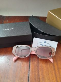 Kacamata prada premium