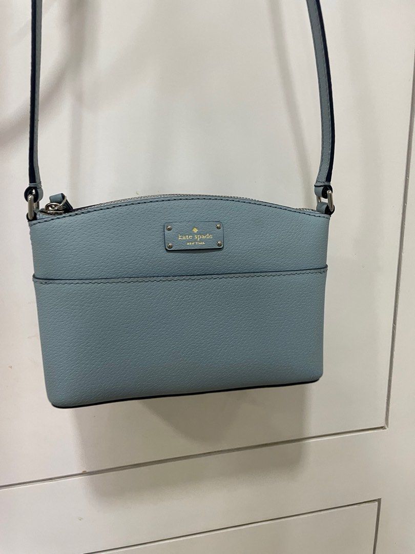 Kate Spade Leather Crossbody Messenger Bag (Category: Luxury Bags & Wallets) located in Quezon City. Submitted by issaboutique_ (Listing ID 1252389015, Image 2). Description: AUTHENTIC Purchased from USA Used only once Looks good as new Comes with care cards.