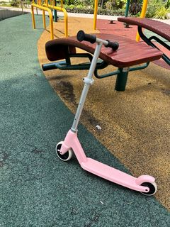 (Category: ) located in . Submitted by allfunthings (Listing ID 1252404829, Image 1). Description: .
