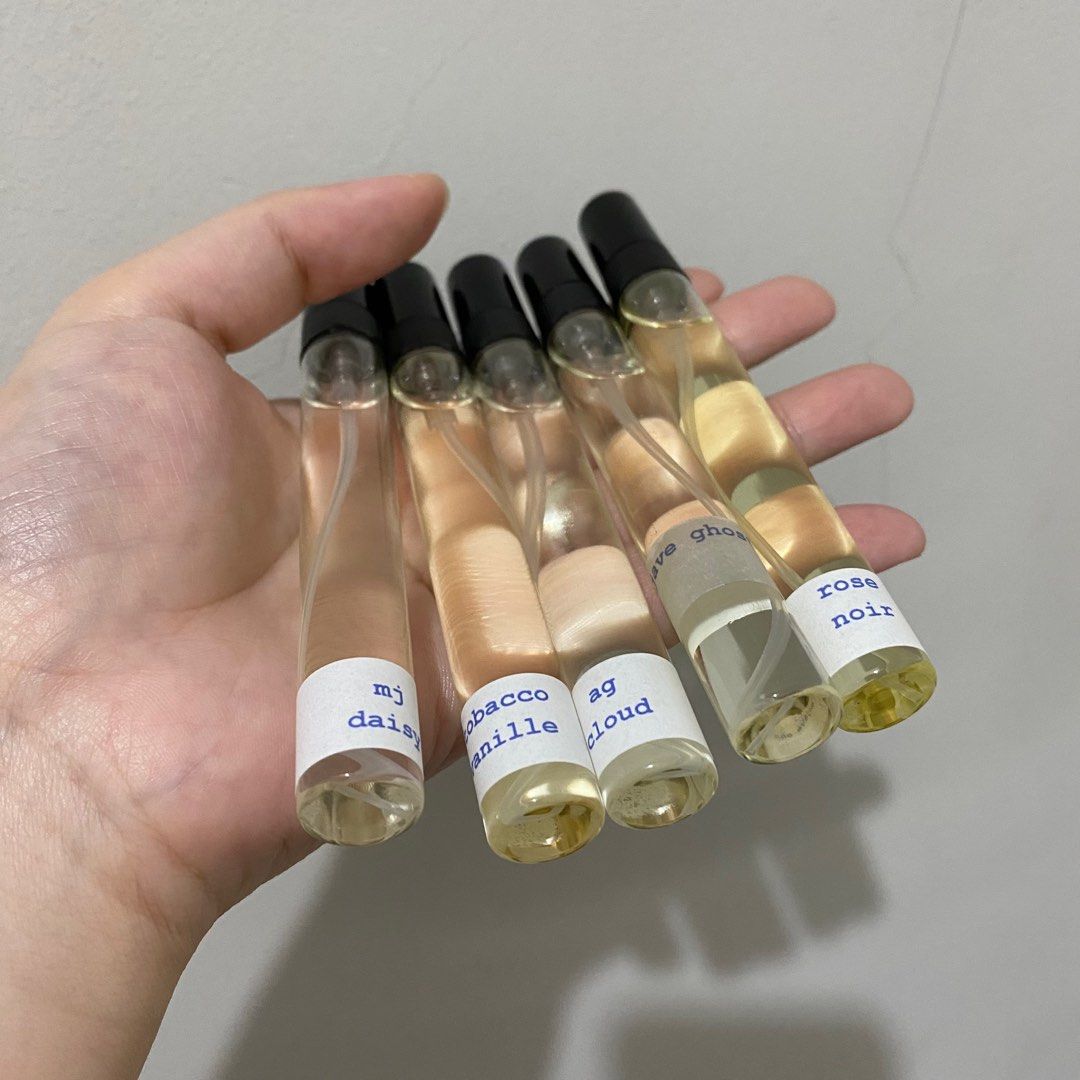 laboratory fragrant dupes marc jacobs daisy tom ford tobacco vanille ariana grande cloud byredo mojave ghost byredo mojave ghost sample tester