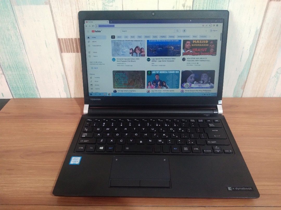 LAPTOP DESIGN TOSHIBA DYNABOOK R73 INTEL CORE i5-6200U@2.4 GHz RAM