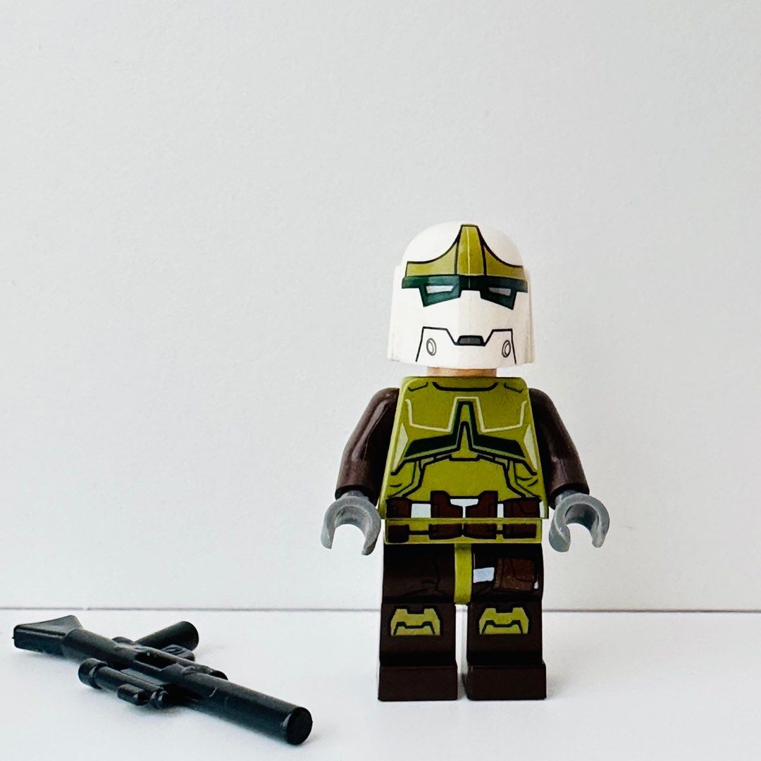LEGO Bounty Hunter Minifig Star Wars 75018 Jek 14 s Stealth