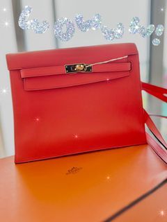 Hermes orange bag, Women's Fashion, Bags & Wallets, Purses & Pouches on  Carousell