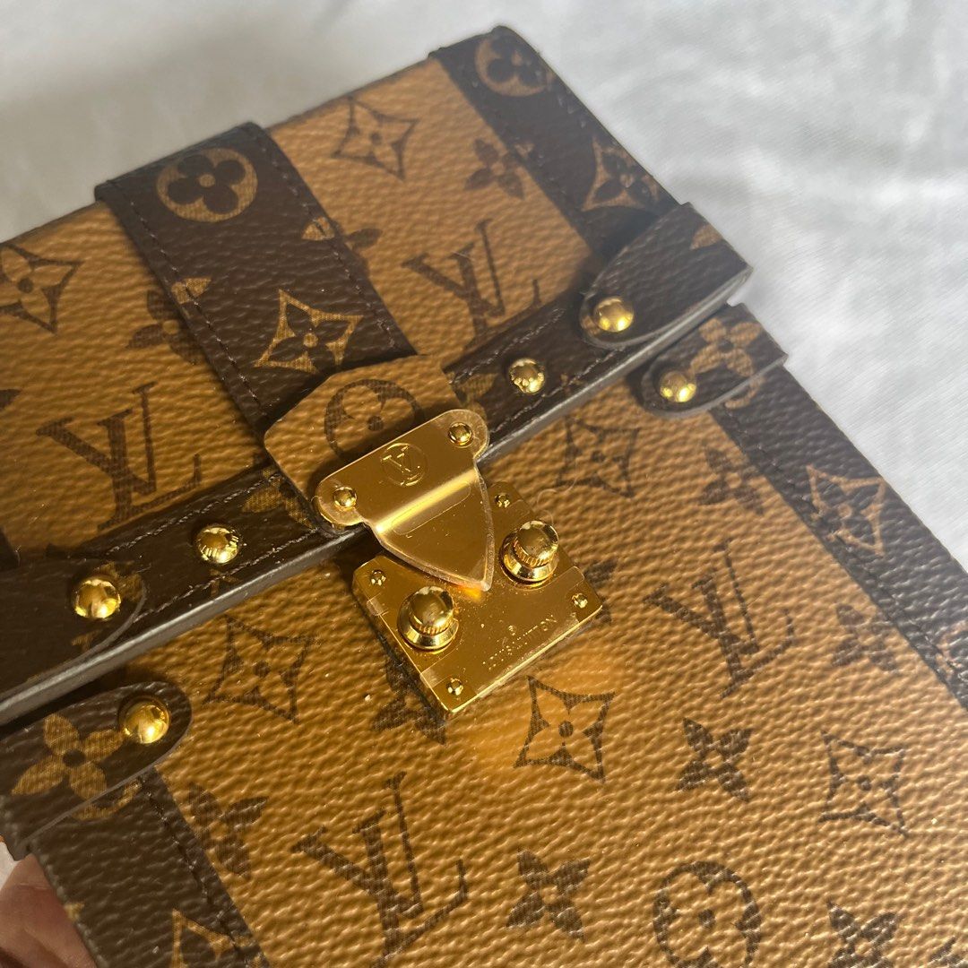 Louis Vuitton Vertical Trunk Pochette (6-month review) 