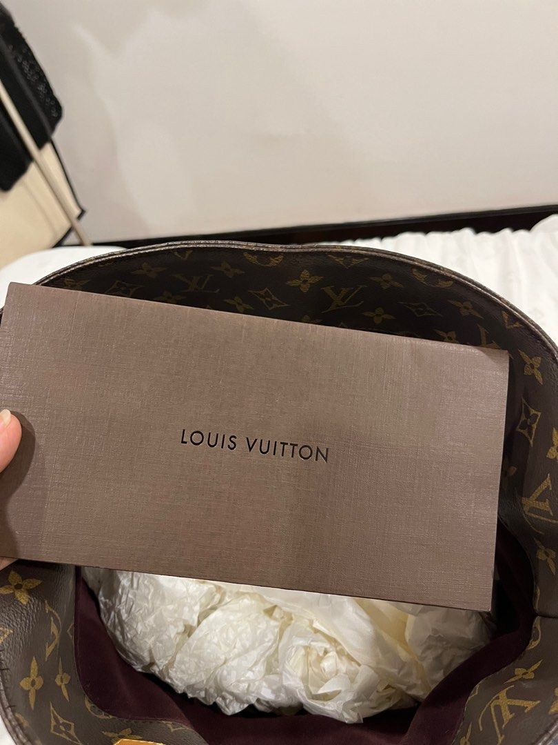 LOUIS VUITTON MELIE MONOGRAM, Women's Fashion, Bags & Wallets, Cross-body  Bags on Carousell