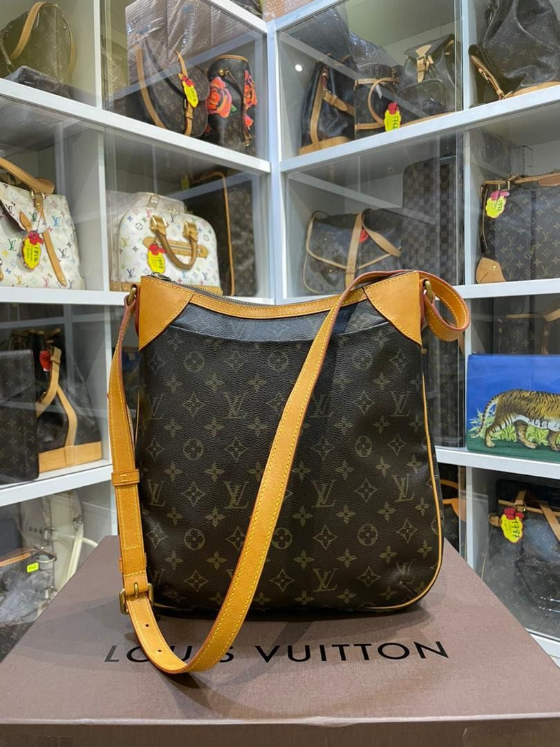 Louis vuitton odeon MM, Luxury, Bags & Wallets on Carousell