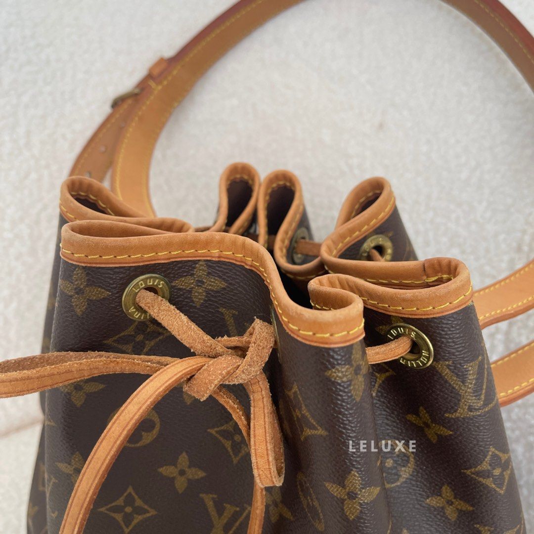 LOUIS VUITTON BLUE AND ORANGY GOLD RIBBON 70 1/2 X 1/2 INCHES APPROX