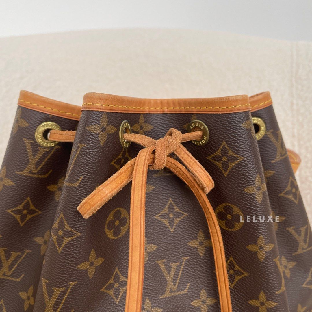 LOUIS VUITTON BLUE AND ORANGY GOLD RIBBON 70 1/2 X 1/2 INCHES APPROX