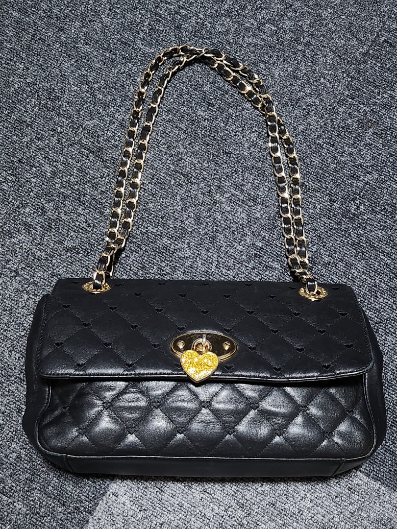 Lovcat Quilted Two-way Chain Sling Bag on Carousell