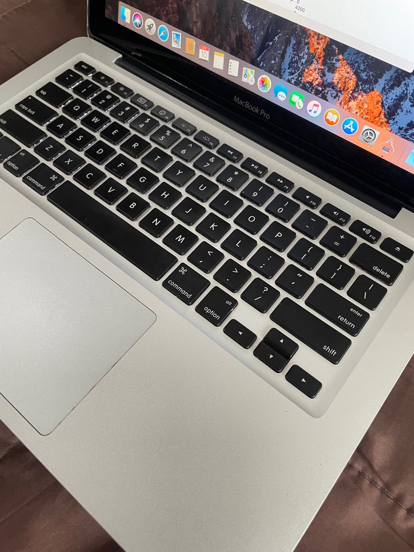macbook pro 13 inches on Carousell