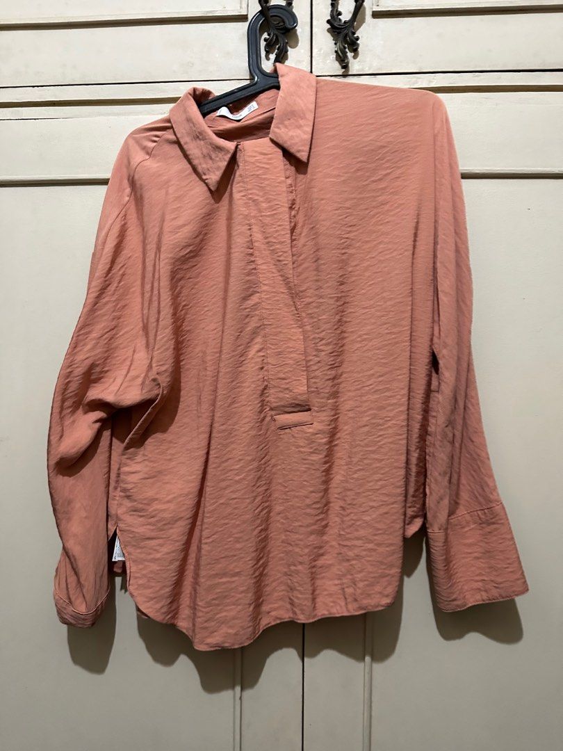 Mango orange top (Category: Blouses) located in Quezon City. Submitted by krishagee (Listing ID 1252436390, Image 1). Description: .
