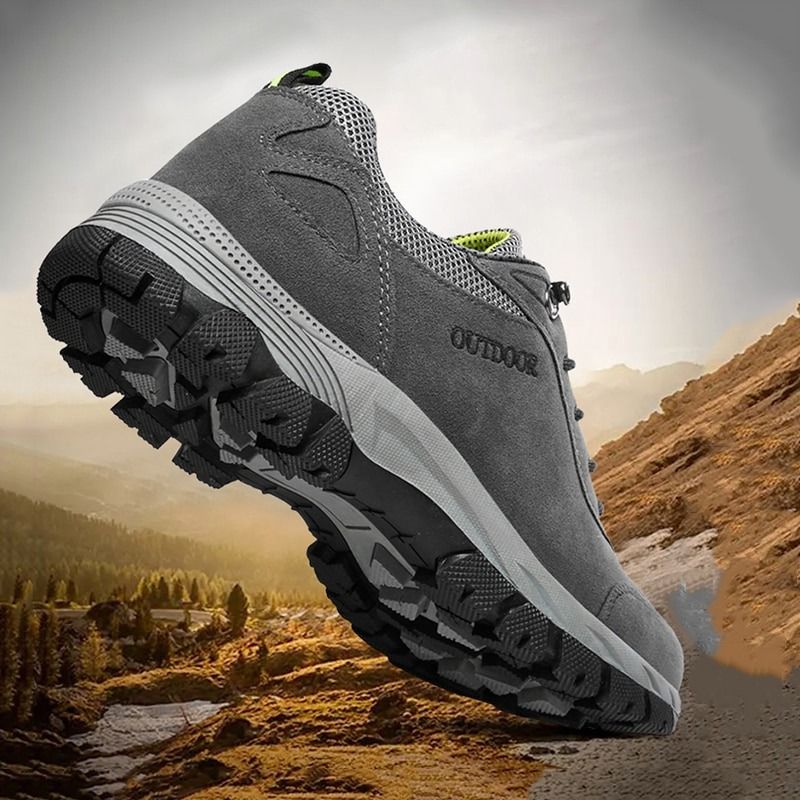 Outdoor hiking shoes outlet