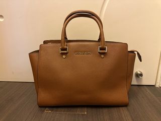 （分類：）位於 。 由 mmmmmm.star 提交（商品編號 1252466346，圖片 1）。簡介： 。