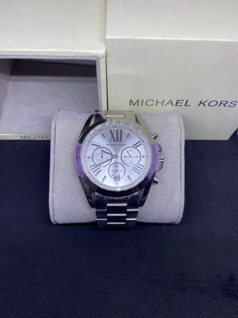 Michael Kors MK5535 Bradshaw Silver Tone Dial Stainless Steel Bracelet Chronograph Watch
