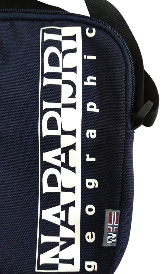 NAPAPIJRI HAPPY CROSS S 2 MESSENGER BAG Men s Fashion Bags Sling Bags on Carousell