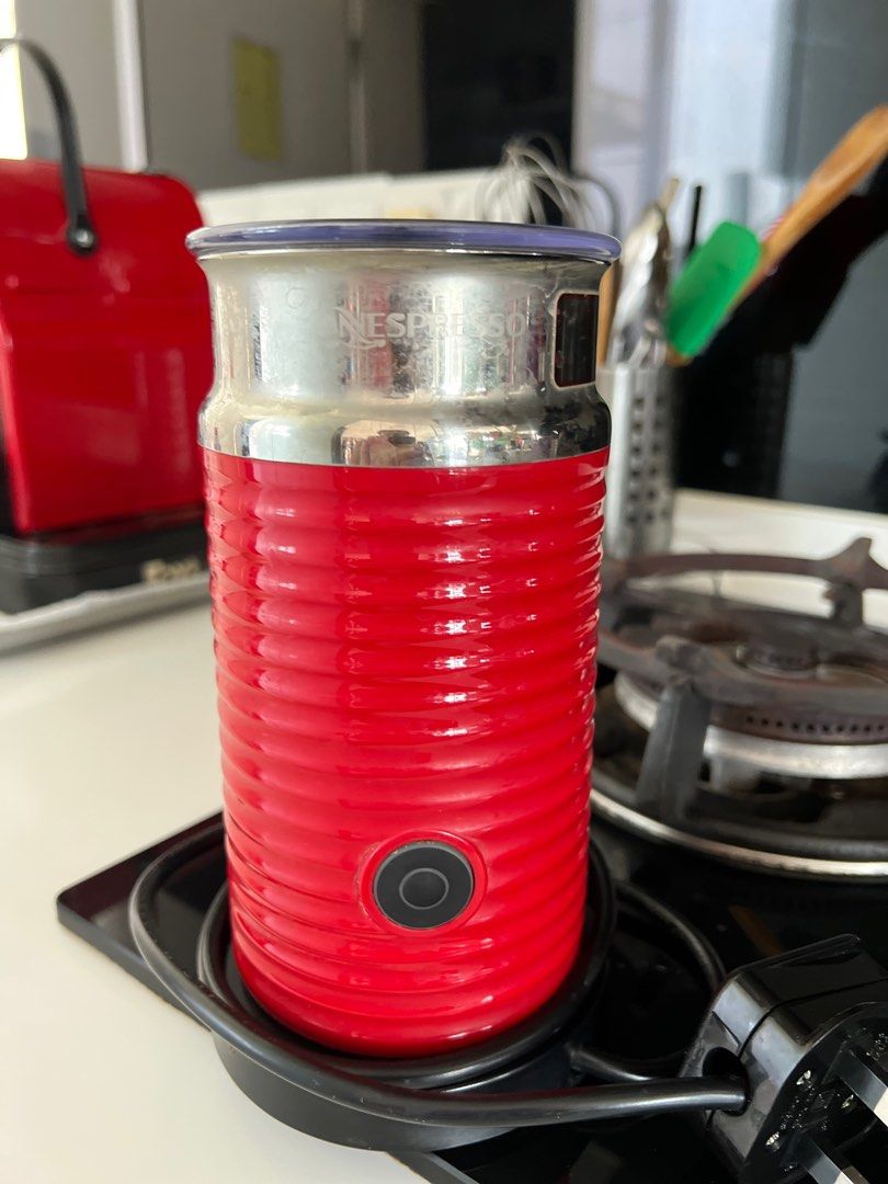 Nespresso milk frother (red), TV & Home Appliances, Kitchen Appliances
