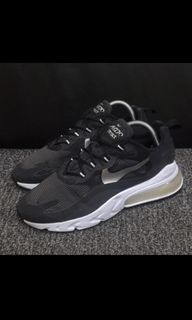 NIKE AIRMAX 270