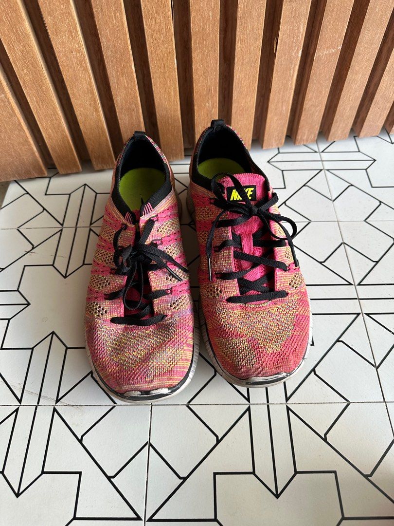 Nike free flyknit new arrivals 5.0 nsw mens pink