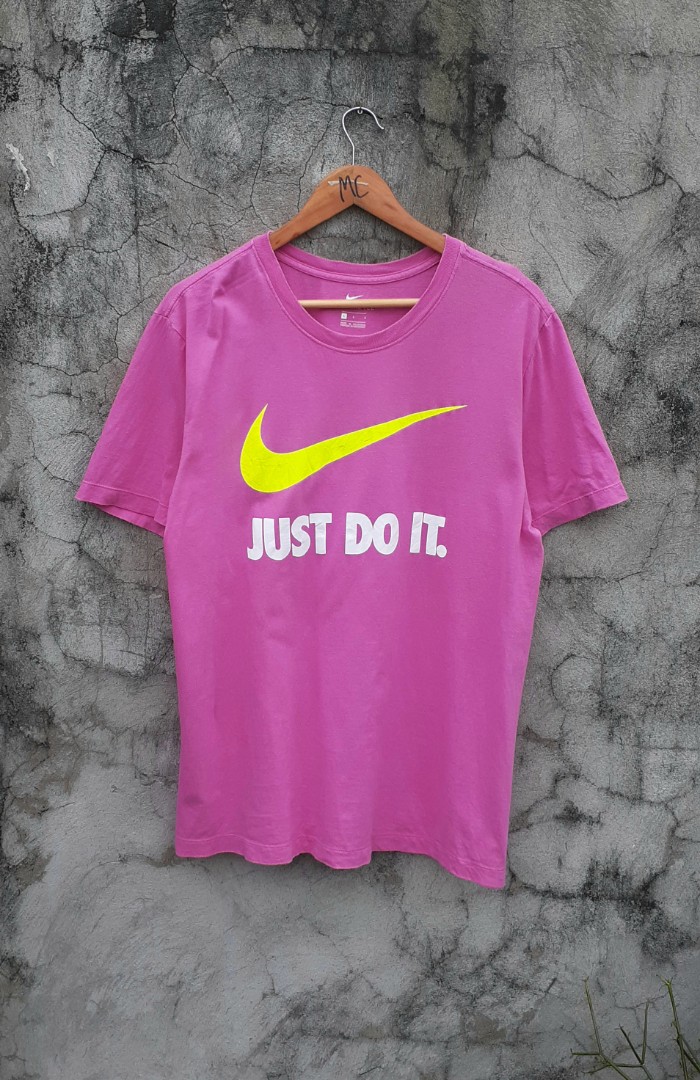 Nike Just Do It T-shirt (Black) 3XL L28 x W28, Men's Fashion, Tops & Sets,  Tshirts & Polo Shirts on Carousell