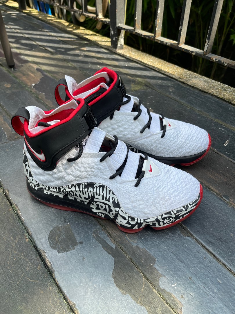 Lebron cheap 9 graffiti