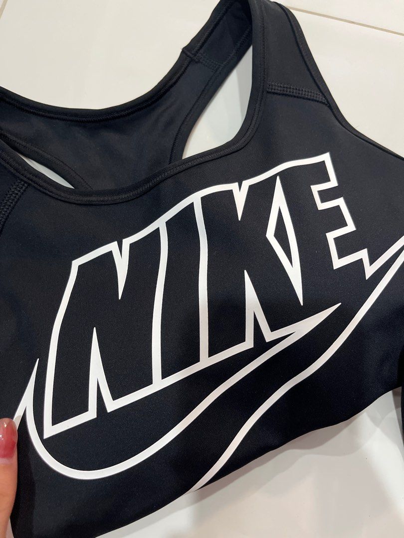 Nike Sports Bras, Women's Fashion, Activewear on Carousell