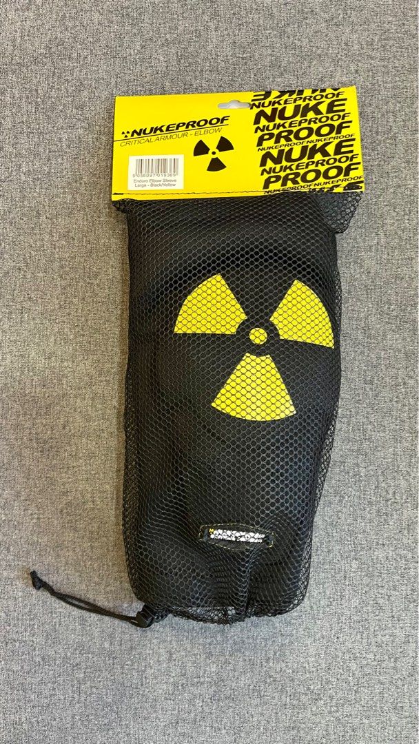 Nukeproof Elbow Pads L size Sports Equipment Bicycles Parts