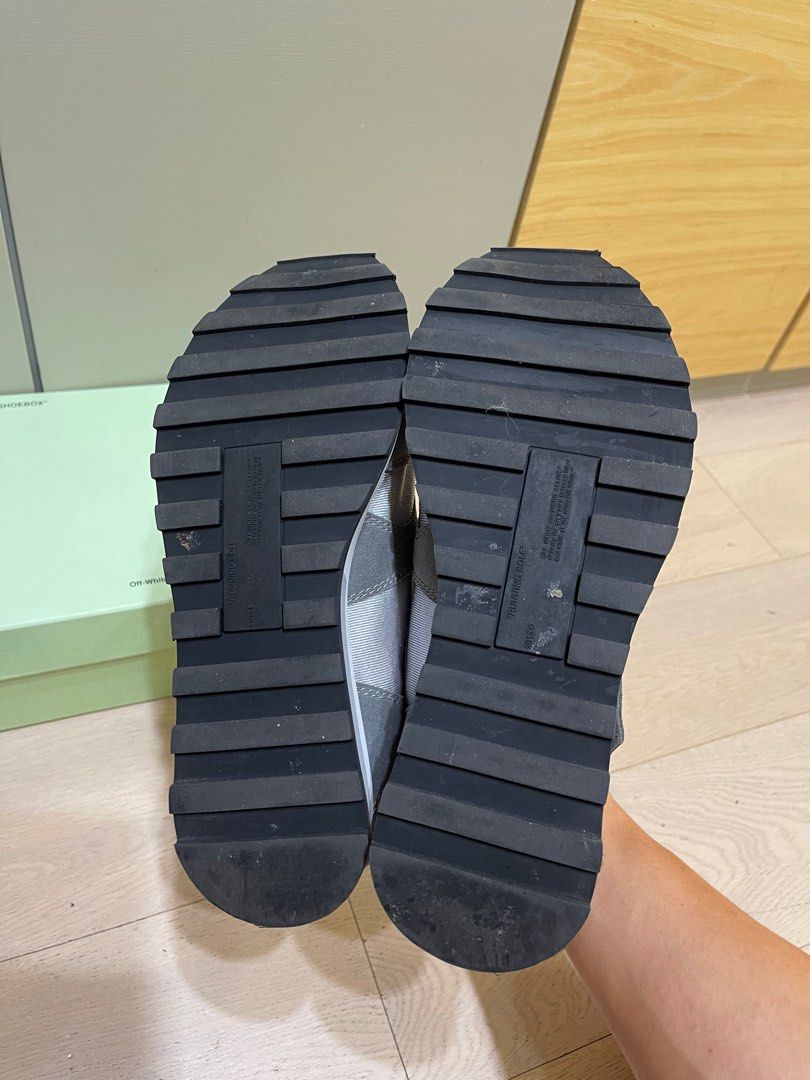 Offwhite runner （分類：波鞋）位於 Hong Kong。 由 p_lab1983 提交（商品編號 1252496607，圖片 4）。簡介： Full set Size:42。