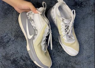 (Category: ) located in . Submitted by peppercloset (Listing ID 1252389564, Image 1). Description: .